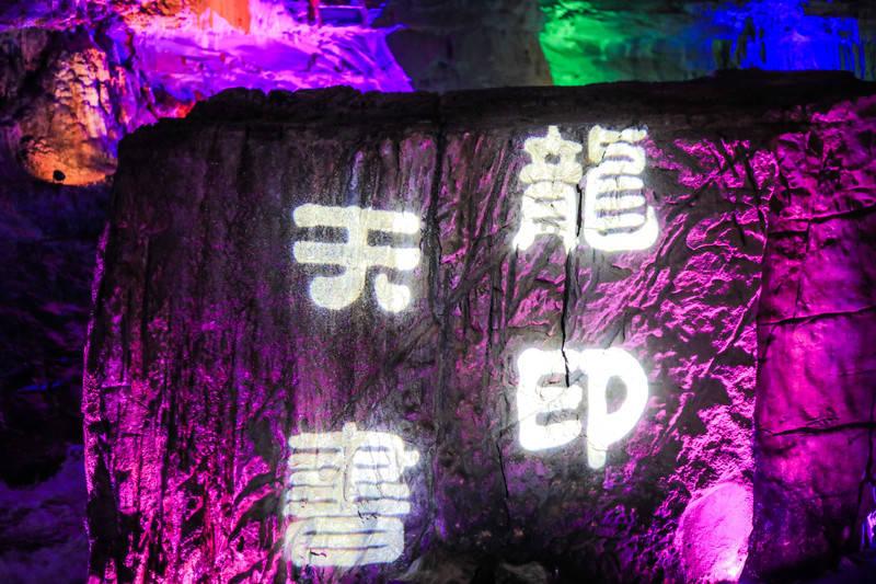 老夫妻凌晨从医院回到家 为何接到了医生电话？