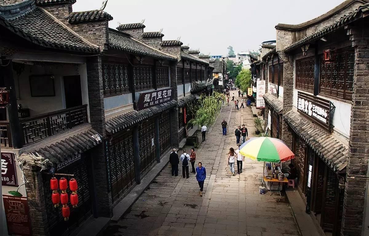 为什么欧洲王室喜欢“近亲结婚”,哈布斯堡家族甚至因此灭绝